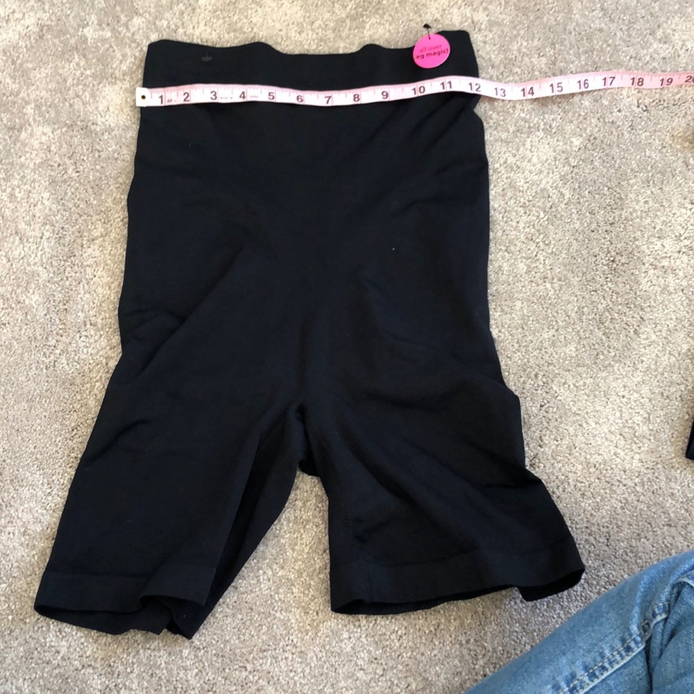 Muffin Top Hider XL NWT Shapewear